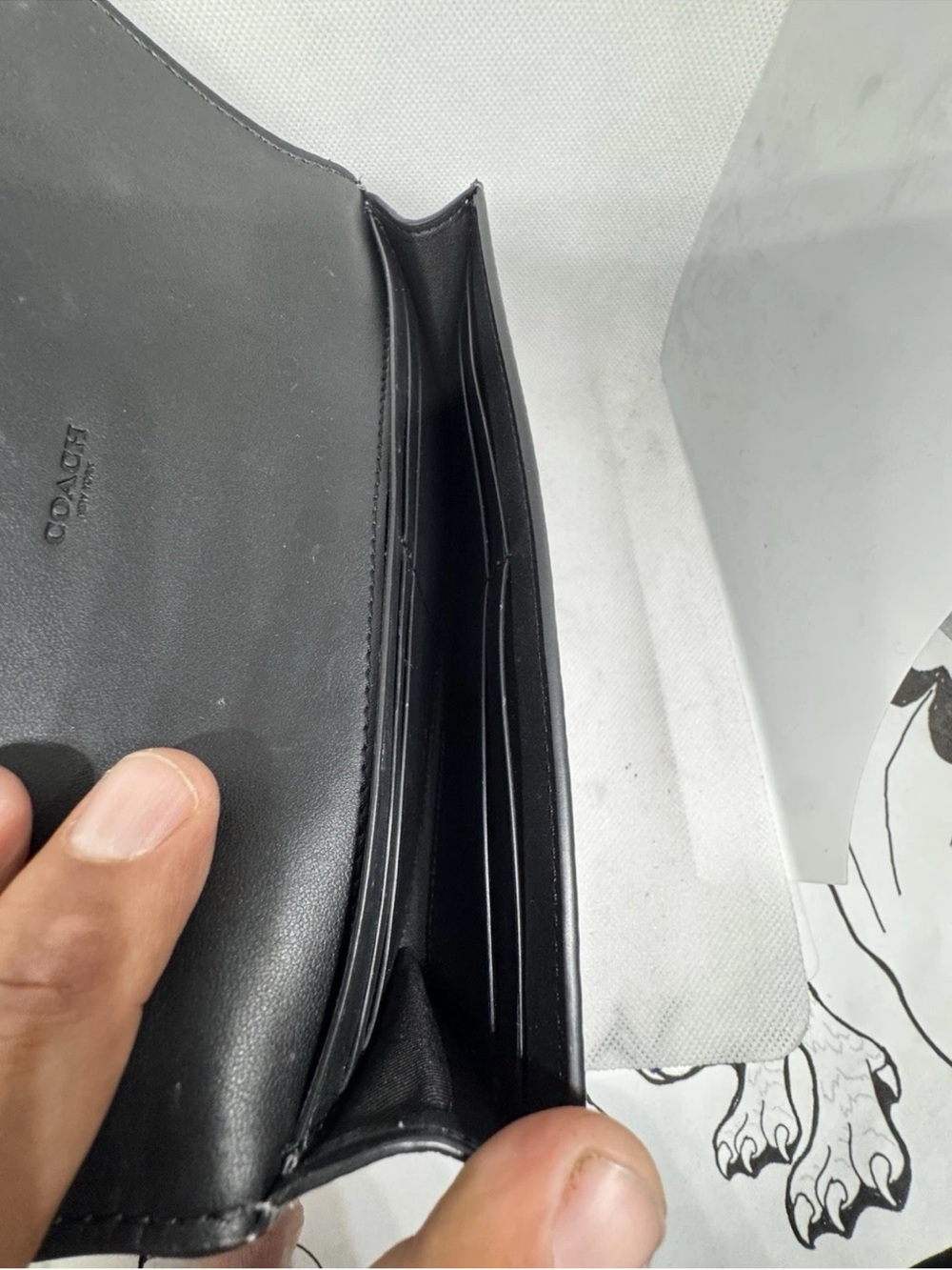 Coach Black Pebbled Leather Continental Wallet with Gold 'C' Accent - Picture 9 of 11